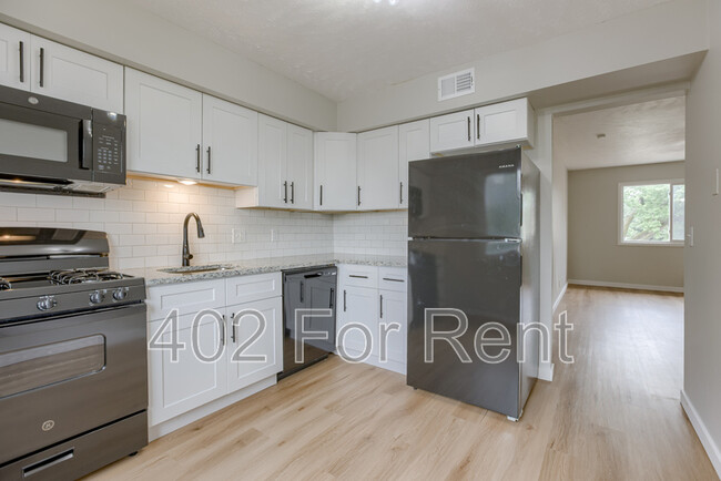 Photo - 4715 Davenport St Rental