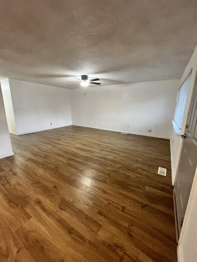 Photo - 1240 N 2nd E