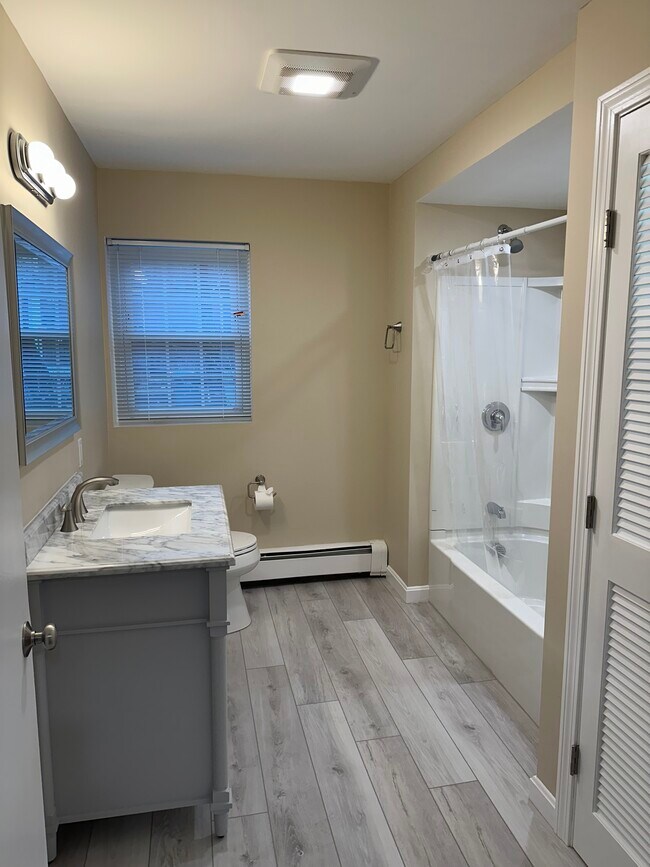 bathroom - 75 Wales St Unidad 2