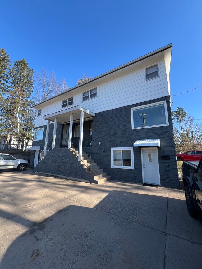 Building Photo - 1007 W Kaye Ave Unit A
