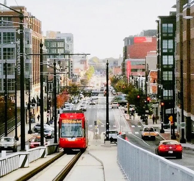 Photo - 853 19th Street Northeast Unidad 1