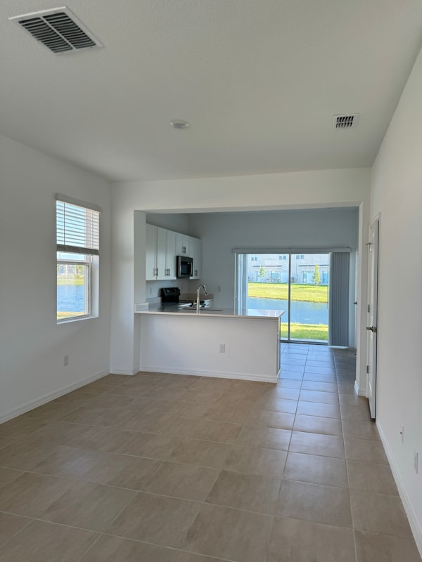 Photo - 6167 Whetstone Ct