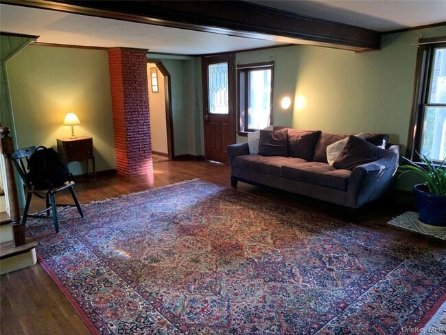 Photo - 25 Alden Pl