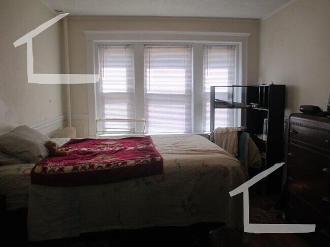 Photo - 118 Brainerd Rd
