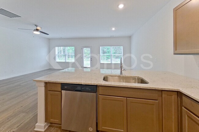 Photo - 6122 Taramore Ln NW