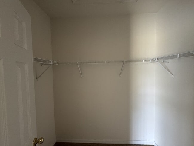 Photo - 902 Fraser Dr