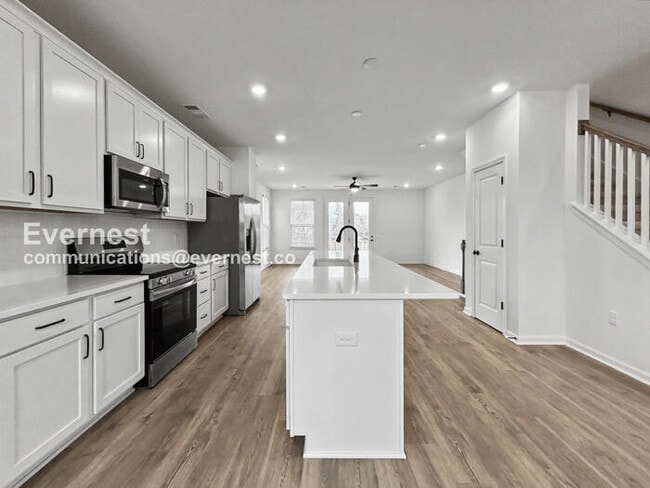 Photo - 456 Blair Rd