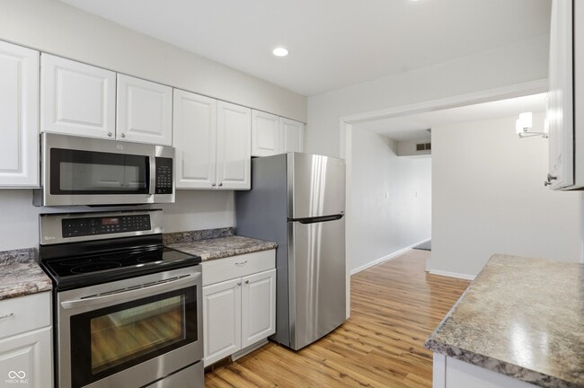 Photo - 4 Druid Hill Ct