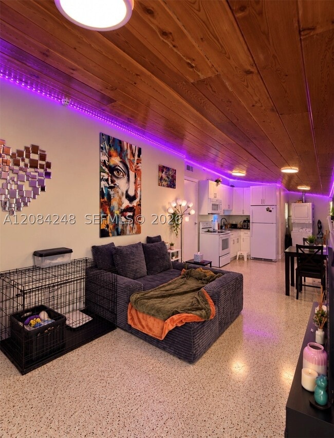 Building Photo - 311 Northwest Dr Unit B