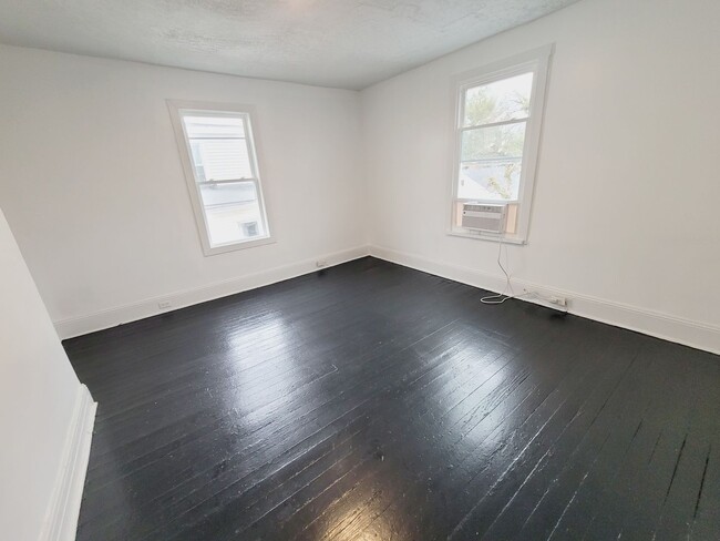 1114 Bedford Ave Unit 2
