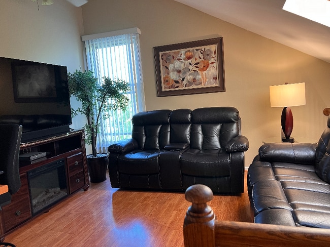 Photo - 2694 College Hill Cir