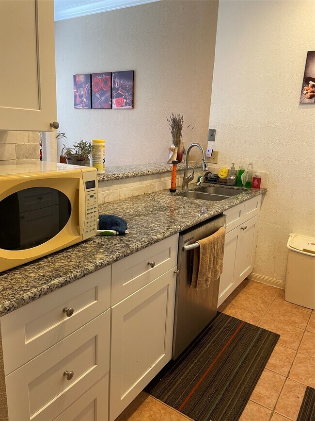 Photo - 8055 Cambridge St Unit 49