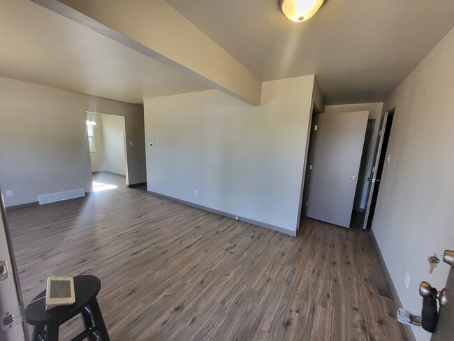 Building Photo - 17 Wheatridge Dr Rental