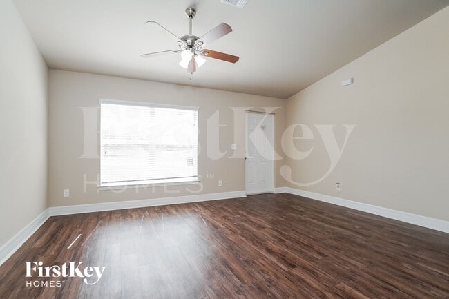 Photo - 625 SW 13th Terrace