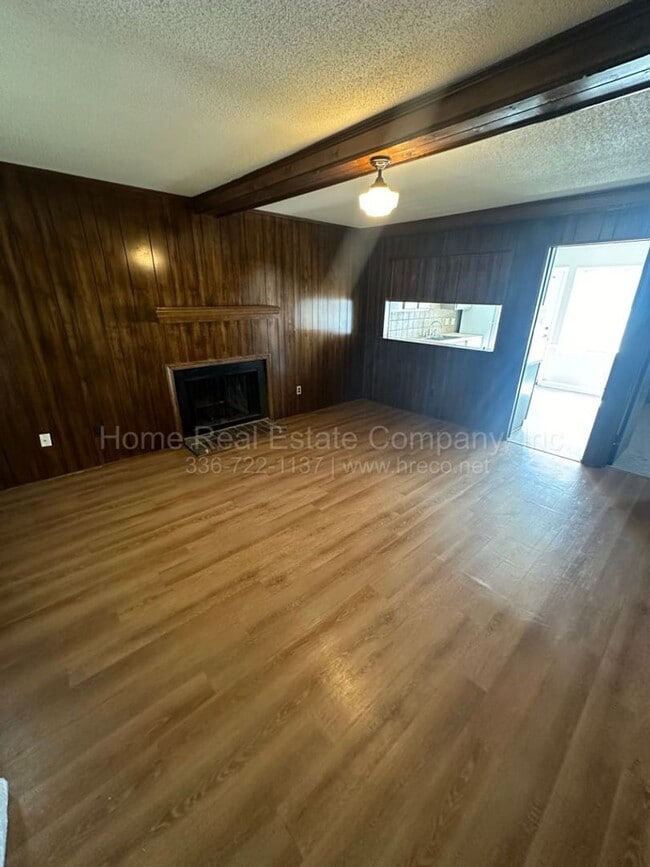 Building Photo - 406 Spaugh St SW Unit 406-D