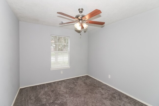Photo - 20735 Dewberry Creek Ln