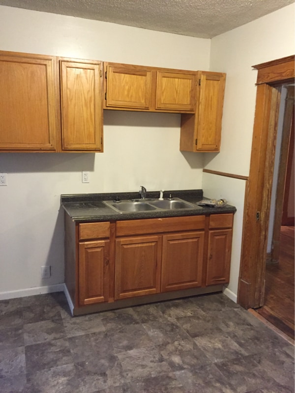 Photo - 6807 St Louis Ave