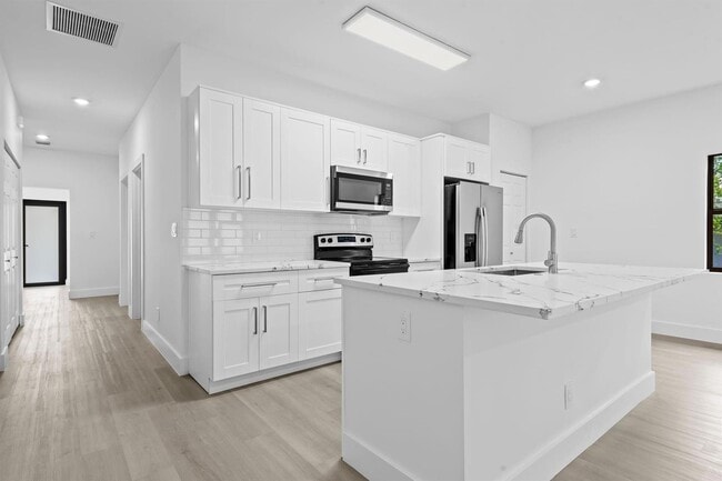 Photo - 2810 NW 7th St