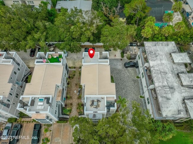 Photo - 339 Ahern St Unit 4