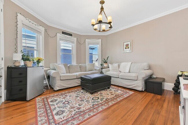 Photo - 257 E Cottage St Unit 3