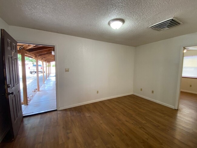 Photo - Cute Apartment with Yard, Newly Updated AC Unit C