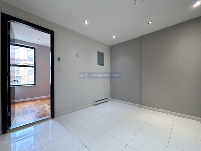 Photo - 312 W 114th St Unidad 42