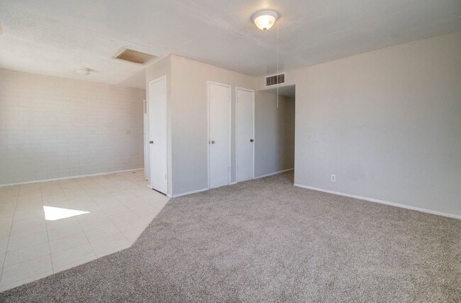 Photo - 342 W Taylor Ave