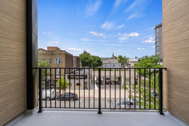 Photo - 952 Broadway Unit 301F