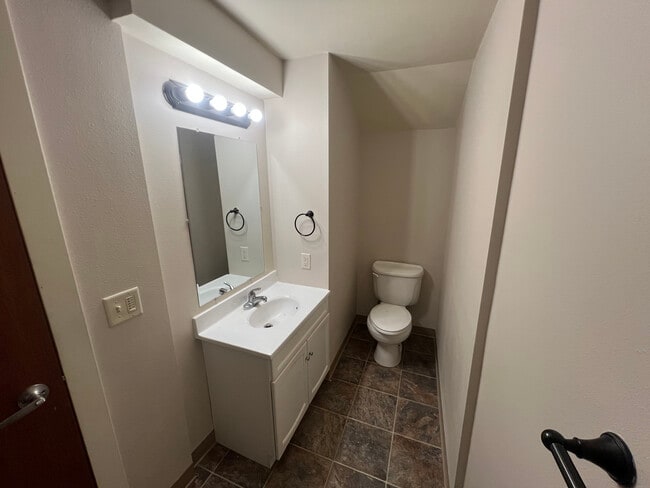 Photo - 1207 10th St S