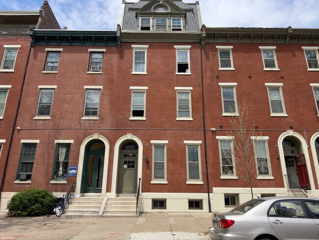 Photo - 2013 Green St