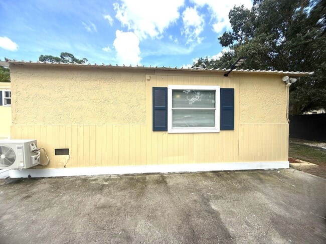 Photo - 8239 Suncoast Dr Apartment Unit 8239 Suncoast Dr. C