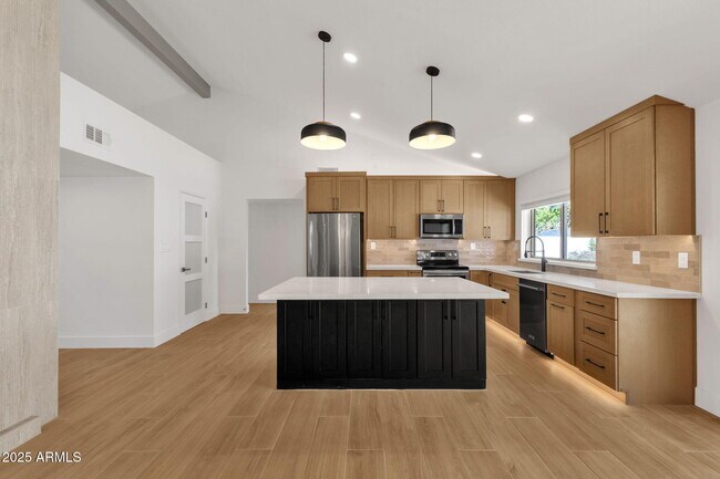 Photo - 14421 N 45th St