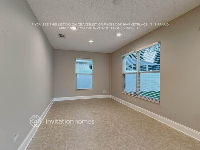 Photo - 1327 Crimson Clover Ln