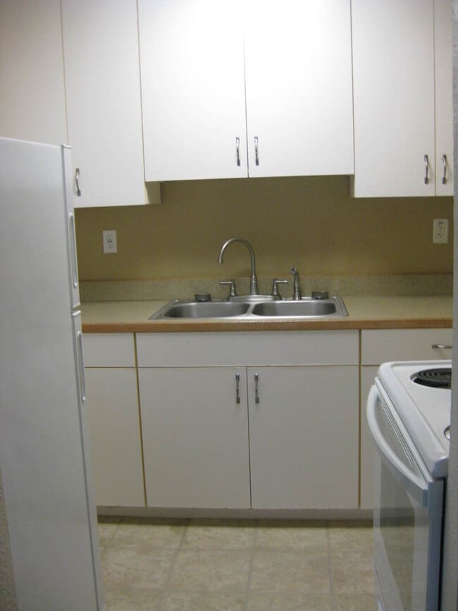 Photo - 121 NE Long St Unidad 121 Long #2