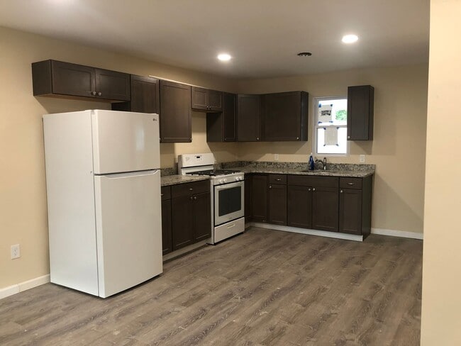 Photo - Recently Renovated 3 Bedroom Home! Very Spacious Living Area!! Master Bedroom with 1/2 Bath! Lots...