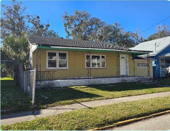 Historic Lincolnville Home - 72 M L King Ave Casa