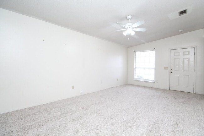 Photo - Southwest Pensacola 3BR, 2BA Patio Home Near NAS Pensacola & Blue Angel Pkwy with Fenced Backyard...