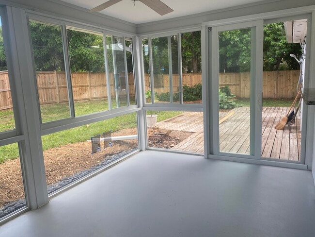 Photo - 1435 Wyn Cove Dr