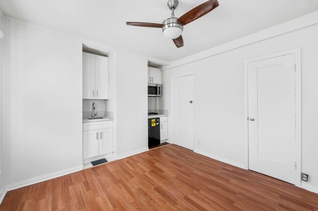 Photo - 5371 Louis Pl Unit 6