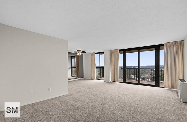 Building Photo - 6100 Westchester Park Dr Rental