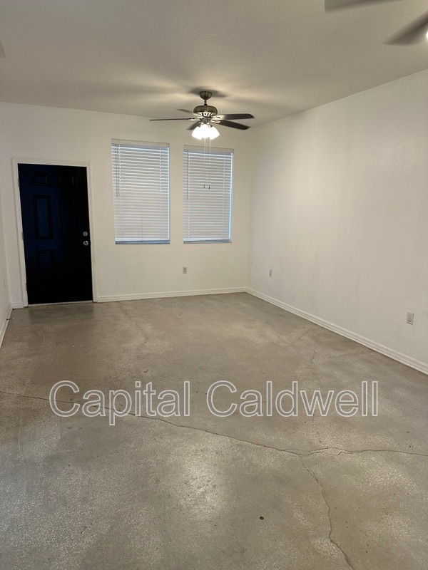 Photo - 1215 E 29th Ave