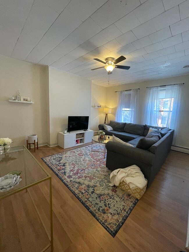 Photo - 262 Shawmut Ave
