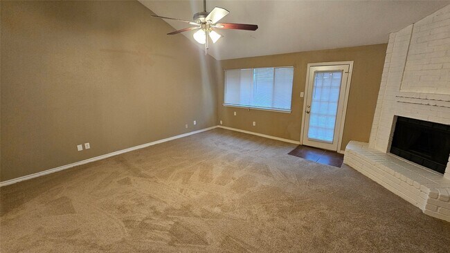 16730 Summer Dew Ln