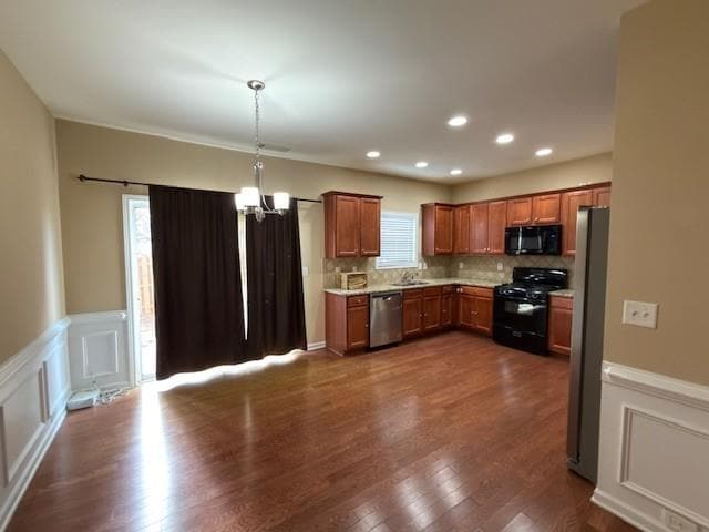 Photo - 2824 Gower Way