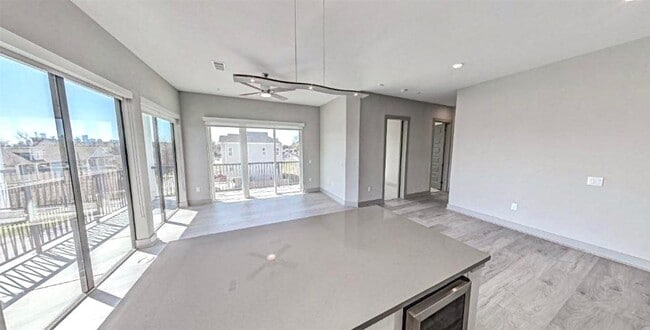 Photo - 401 W 25th St Unit 1101