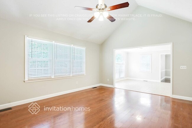 Photo - 3206 Elizabeth Ln