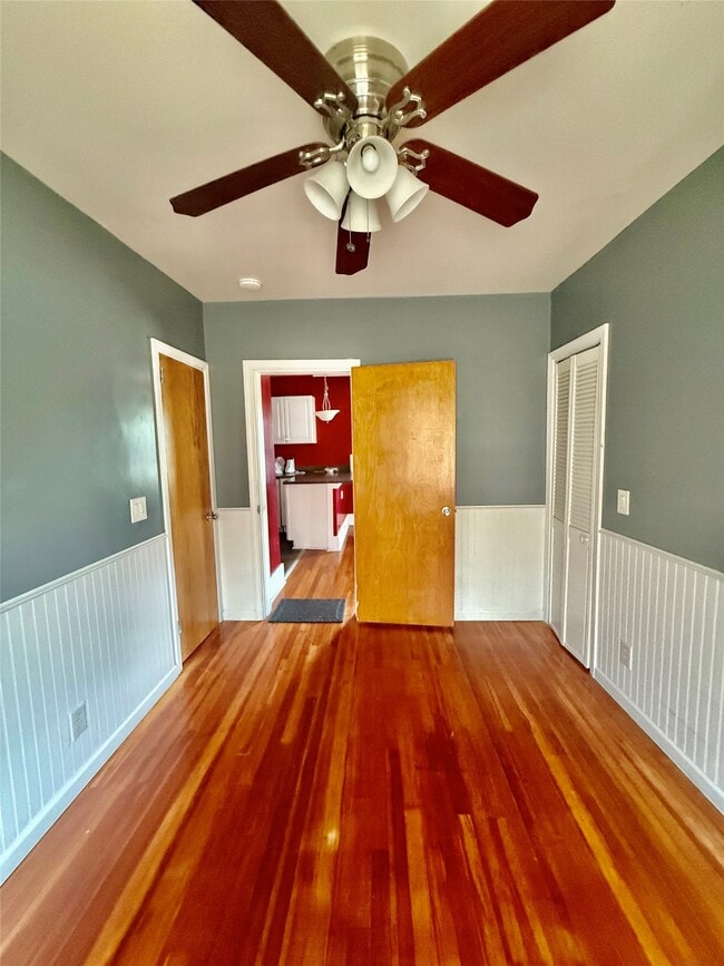Photo - 107 W Valley St Unit 2