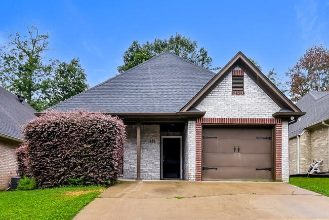 Building Photo - 111 Springdale Dr Rental