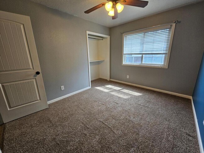 Photo - 5110 W 6th Street Rd