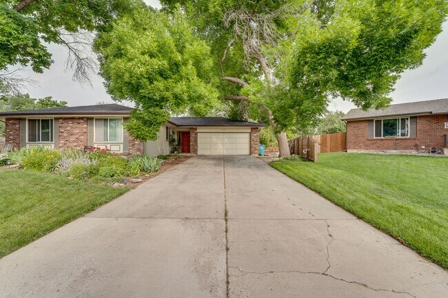 Photo - Beautiful 5 bed, 3 Bath House in Central Fort Collins!